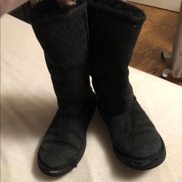 girls ugg boots size 2